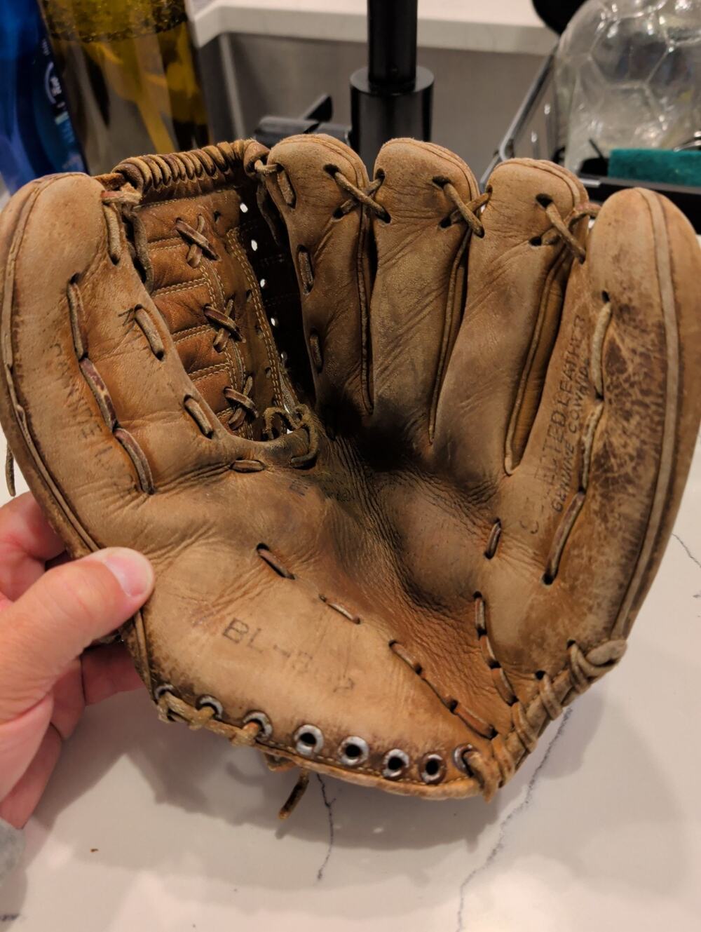 Vintage Cambridge BL-80 Leather Baseball Glove Mitt Mid-Century Decor Crafting